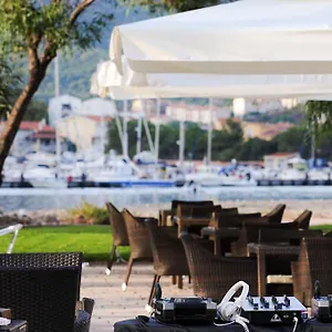 Sporting Stella Maris Bosa Marina